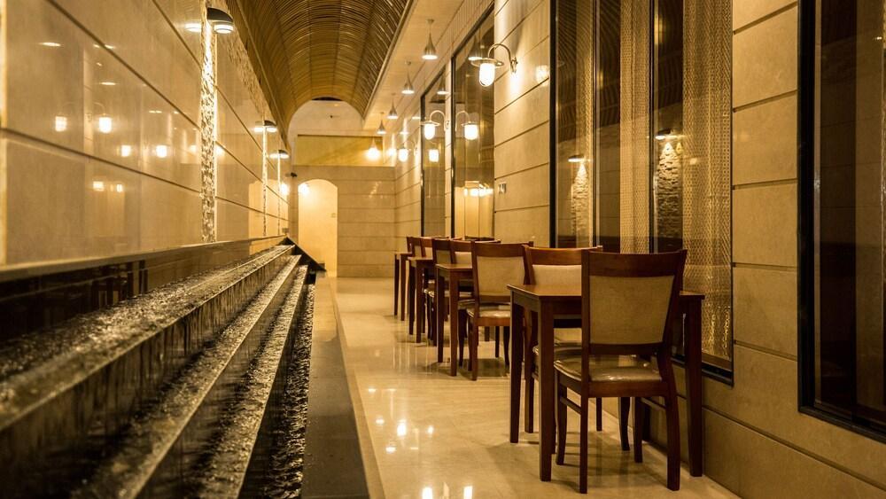 Jiwar Almasi Hotel Jeddah Eksteriør billede